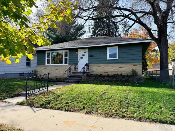 227 22nd Ave N, Saint Cloud, MN 56303