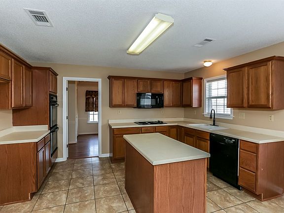 2nd image of 6013 Marley St