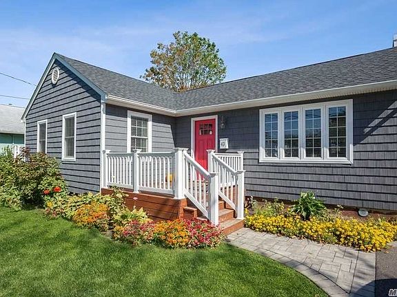 2nd image of 43 Beachwood Dr