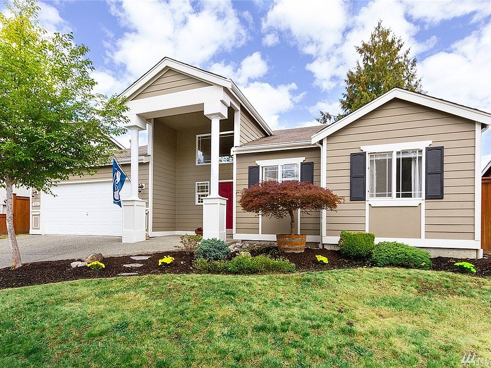 1st image of 3121 127th Ave NE