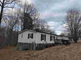 476 Bishop Troutt Rd, Westmoreland, TN 37186