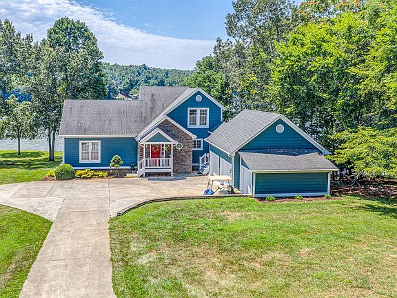 2nd image of 127 Briarcliff Dr