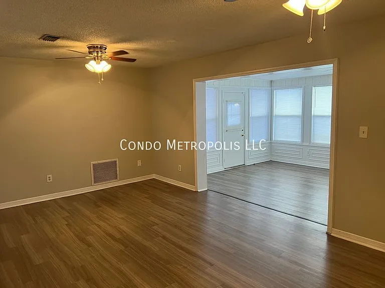 7924 Sun Vista Way — Photo 13