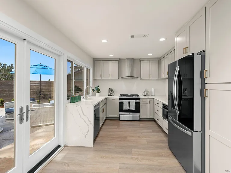 14186 Half Moon Bay Dr — Photo 12