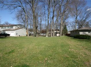 Brockton Dr, Youngstown, OH