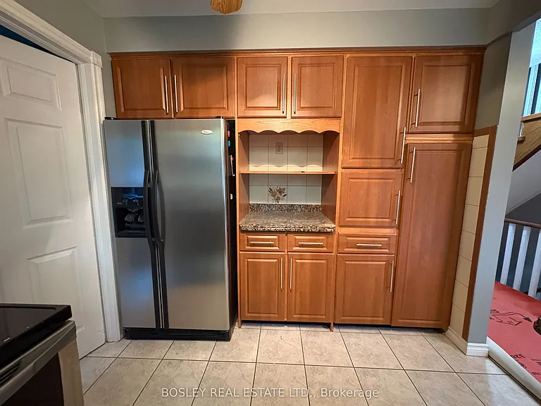 114 Lorne Ave — Photo 12
