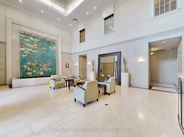 60 Byng Ave #303, Toronto, ON M2N 7K3
