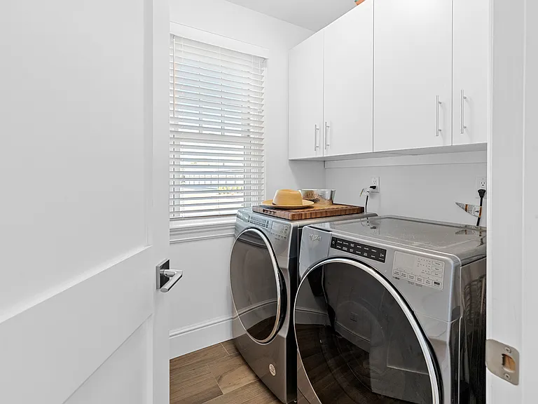 25 Village Green Dr — Photo 8