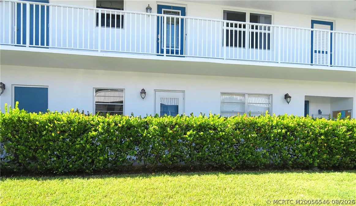 2 bed, 2.0 bath, 1005 sqft, $1,650 — Photo 3