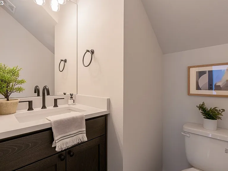 3315 NE Rodney Ave #A — Photo 7