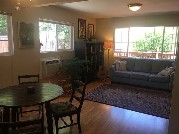 5th image of 1317 Riverbank Rd