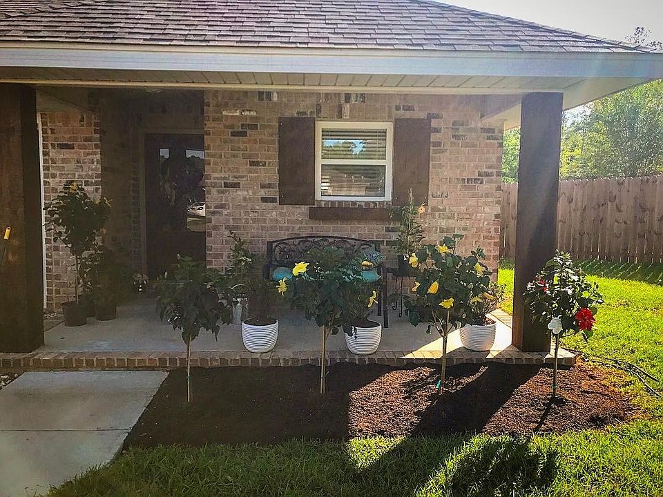Front Summertime View