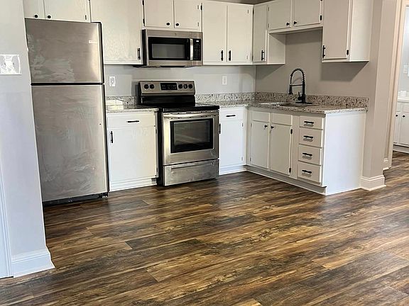 KITCHEN IS COMPLETELY NEW