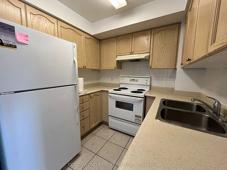 22 Olive Ave #2305 — Photo 2