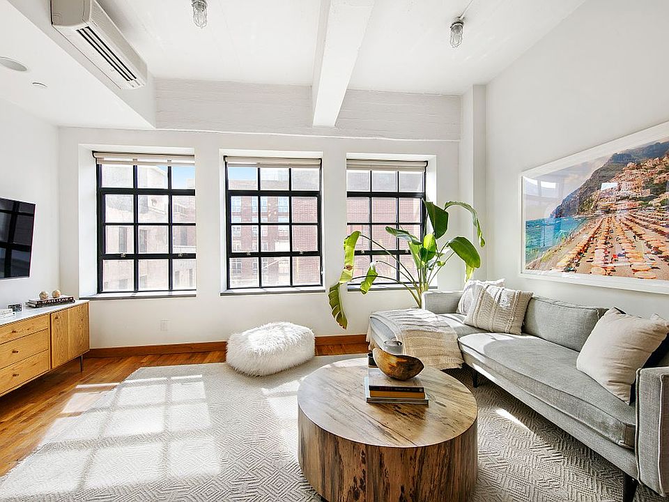 1st image of 37 Bridge St APT 6F