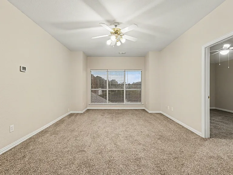 6881 Baird Dr — Photo 13