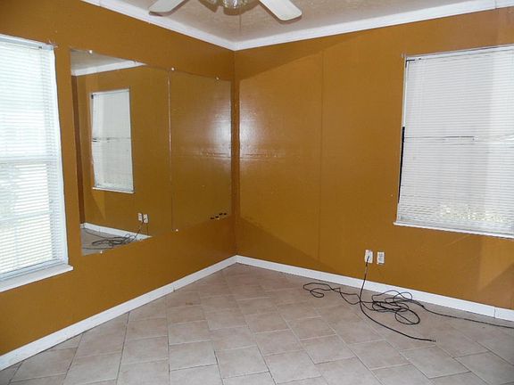 4th image of 7238 Bretshire Dr