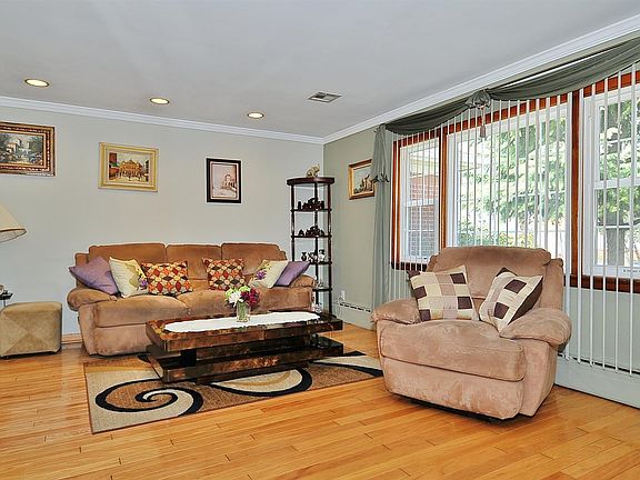 Living Room3 - Unit# 1