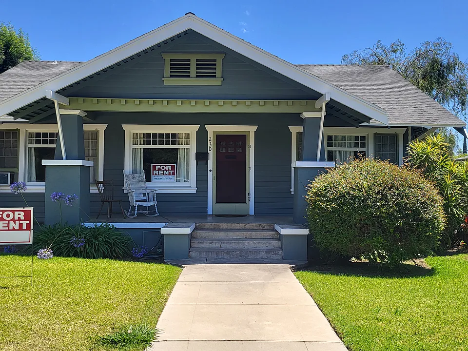230 W Palm Ave