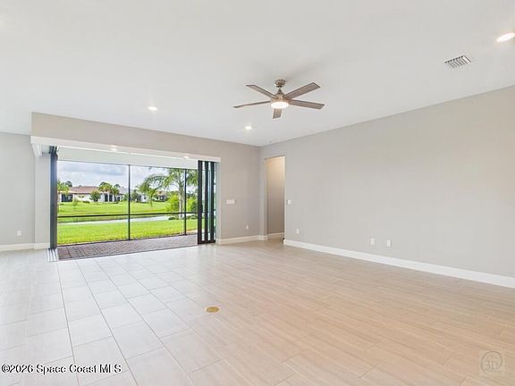 4th image of 4088 Basket Oak Cir