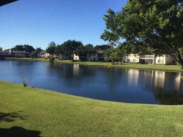 21863 Arriba Real #8-K, Boca Raton, FL 33433