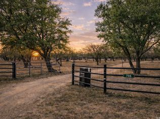 706 Quail Run, Lytle, TX 78052