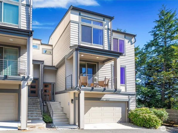 2966 76th Place SE #105, Mercer Island, WA 98040