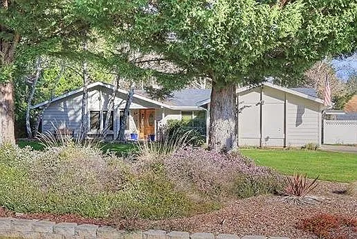367 Enterprise Ave photo 1
