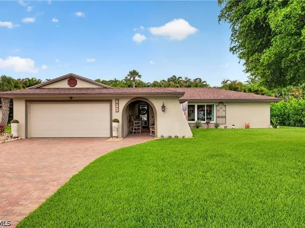 833 N Town And River Dr, Fort Myers, FL 33919