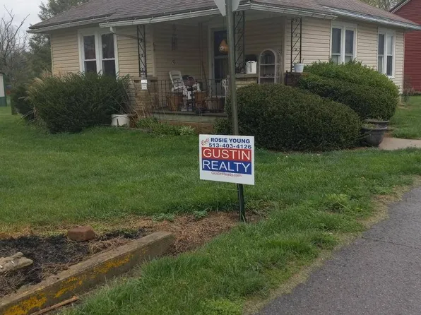 64 Church St, Peebles, OH 45660