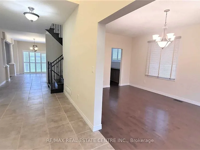 15 Sasha Ct — Photo 4