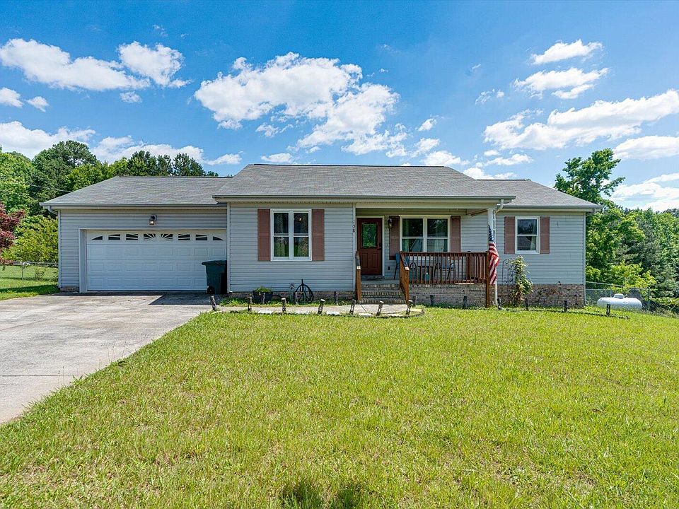 1st image of 158 Pinewood Dr