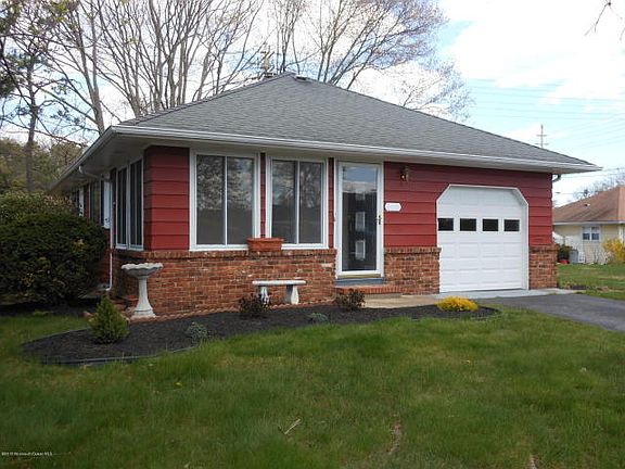 3rd image of 1792 Mount Idenburg Ln