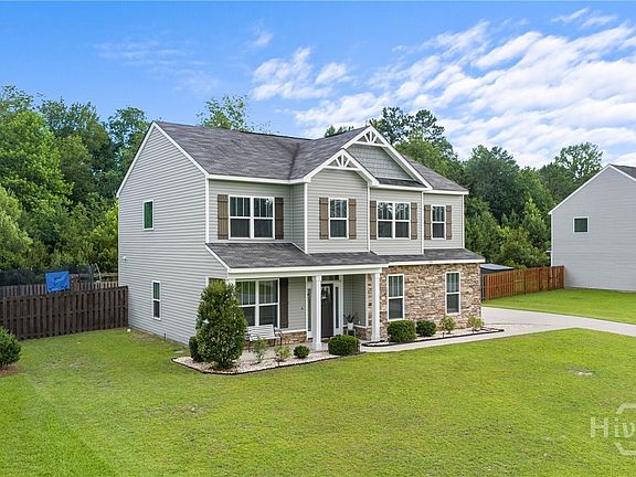 3rd image of 132 Summer Station Drive