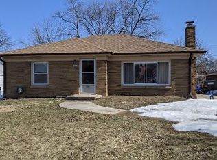 3004 S 84th St, West Allis, WI 53227