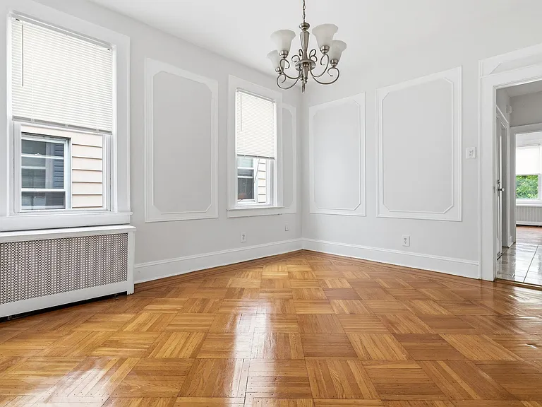 211 McAdoo Ave #2 — Photo 4