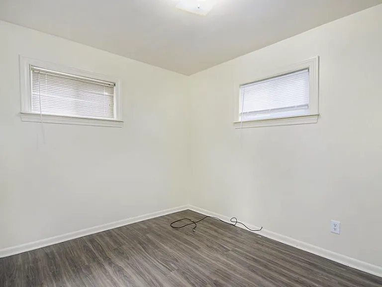 14824 Myola Ave — Photo 10