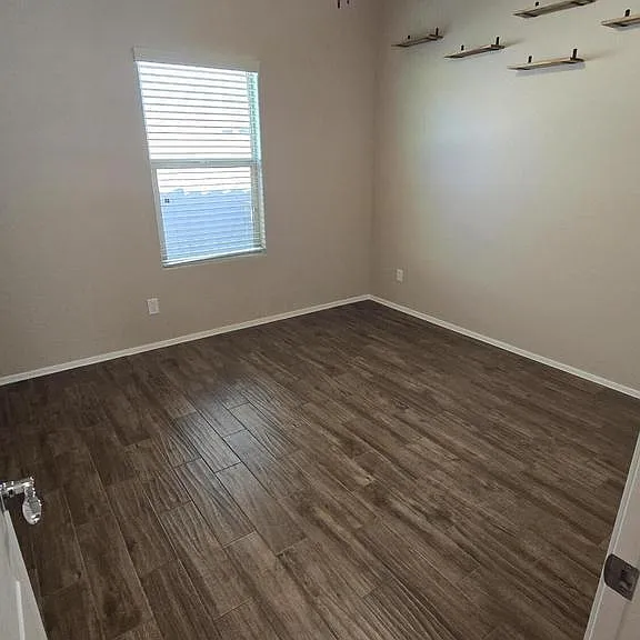 10826 W Avenida Del Rey — Photo 28