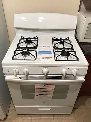 Rented by Keller Williams NYC | media 25