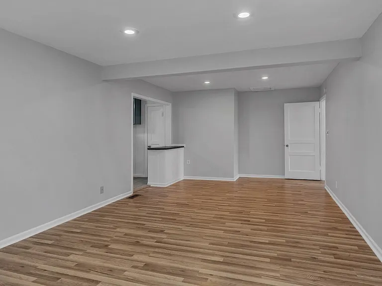 314 Woodberry Dr — Photo 13