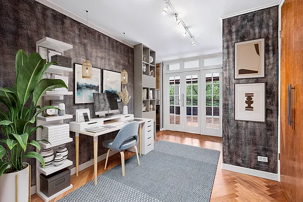 Rented by Compass | media 16