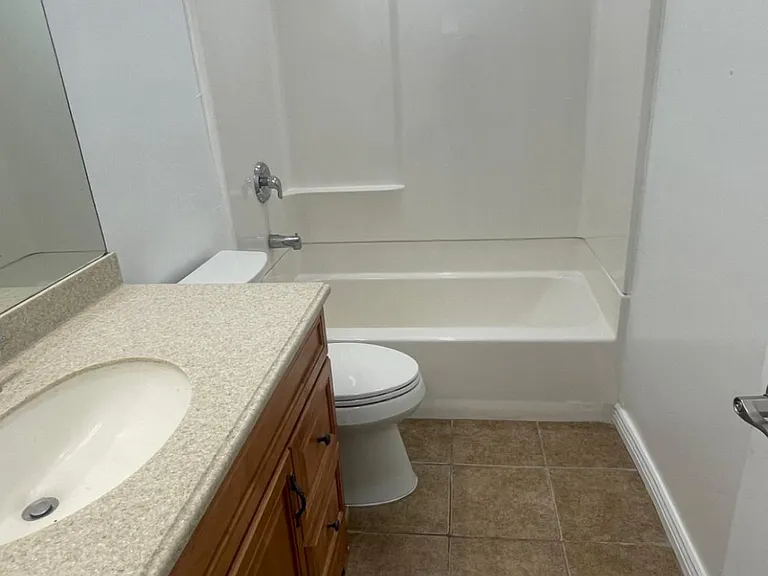 9413 S 1860 W — Photo 24