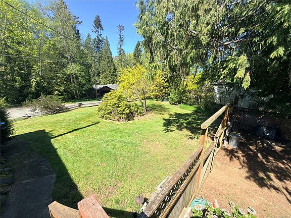 4th image of 822 Miller Rd
