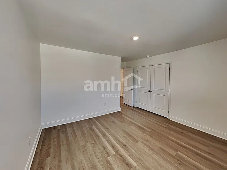 205 Marin Dr — Photo 30