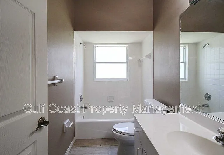 4815 77th St E — Photo 44