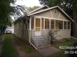4032 Douglas Ave, Kalamazoo, MI 49004