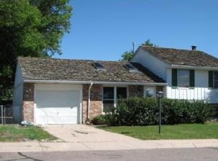 2612 Jackson St, Cheyenne, WY 82009
