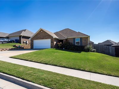 2121 Carlisle St, Gentry, AR, 72734