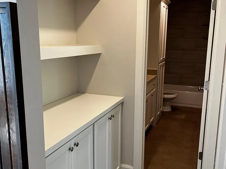 324 SW 6th St #324 — Photo 27