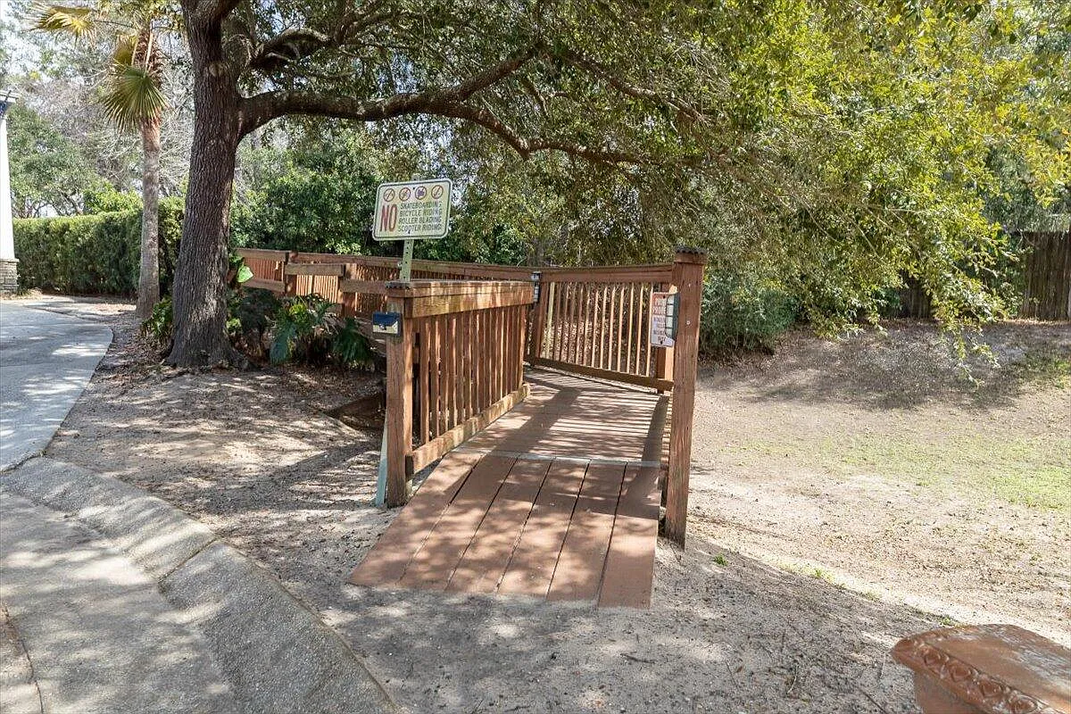 3 bed, 1787 sqft, $2,600 — Photo 3